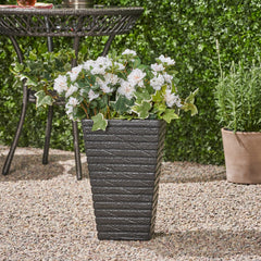 JUDE PLANTER