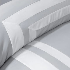 Collection Caprice Silver/White Comforter Set Full Size, 7-Piece Square Pattern Hotel Style Bedding Set for All Seasons