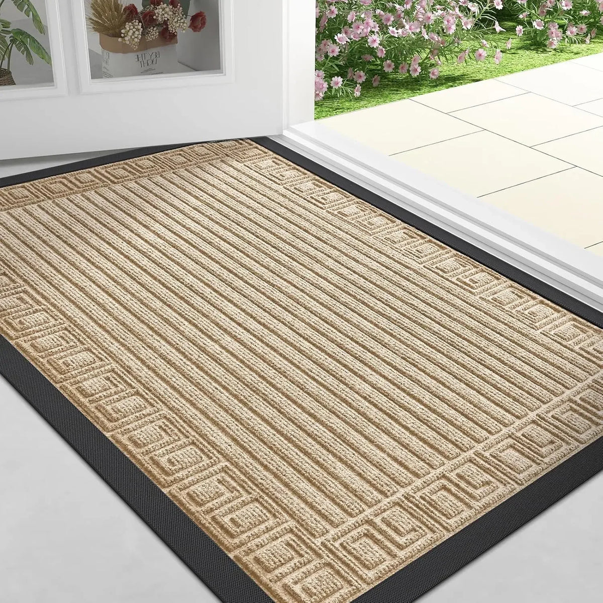 Front Door Mat Outdoor Entrance, Heavy Duty Sturdy Rubber Doormat, Stain and Fade Resistant, Easy To Clean, Low Profile