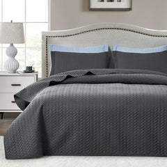 White Quilt Set Queen Size, Lightweight Bedspread Ultrasonic Chevron Pattern Light Coverlet for All Season Comforter Bedding