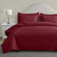 White Quilt Set Queen Size, Lightweight Bedspread Ultrasonic Chevron Pattern Light Coverlet for All Season Comforter Bedding