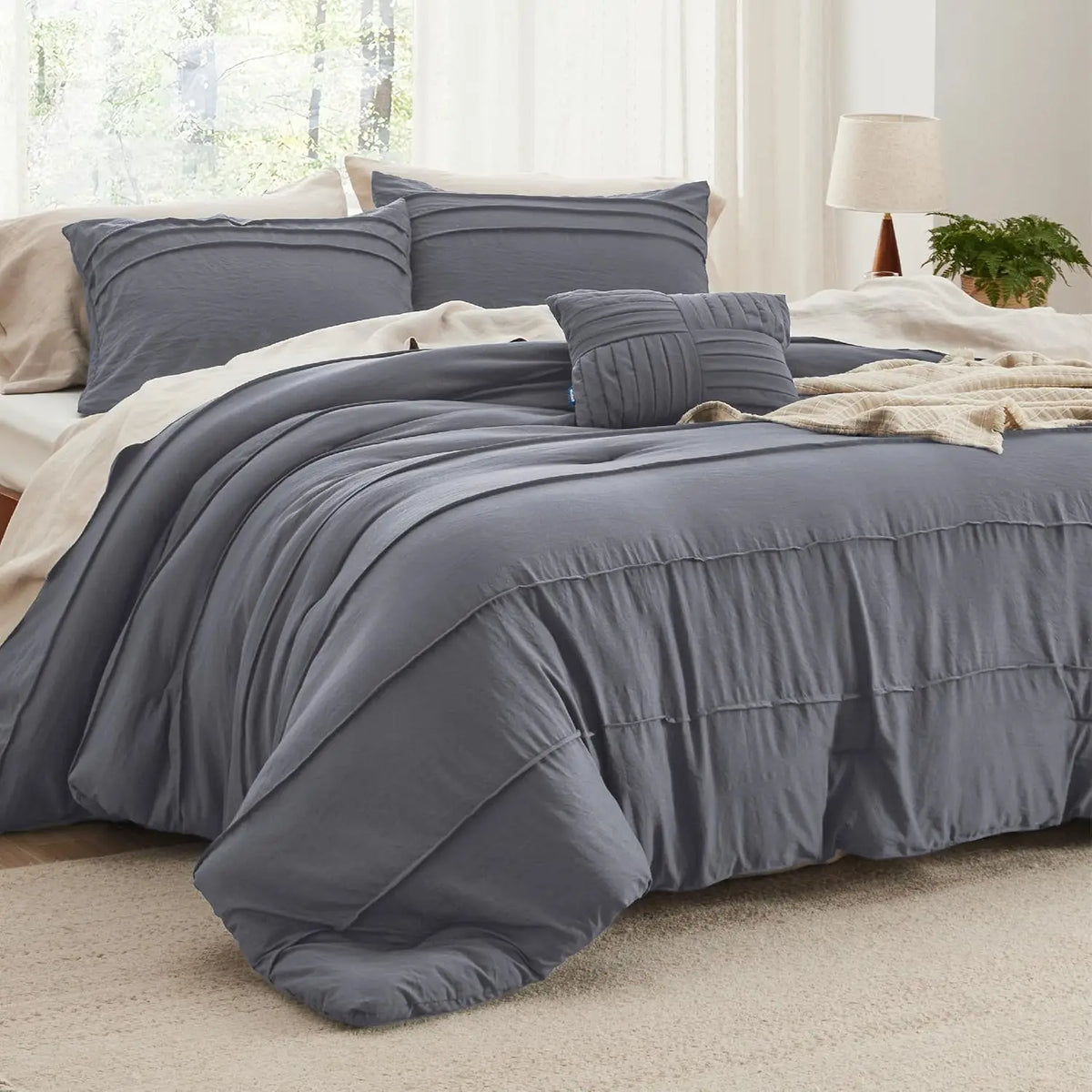 Bedsure King Comforter Set - 4 Pieces Grid Pleat Bed Set, Beige Boho Bedding for All Season, 1 Soft Comforter, 2 Pillowcases, 1