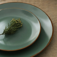 Brasa Modern Stoneware 16 Piece Dinnerware Sets, Plates and Bowls Sets, Dish Set for 4, Green
