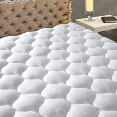 Queen Size Mattress Pad - Cooling Breathable Mattress Topper, Quilted Fitted Protector, Pillow Top Mattress