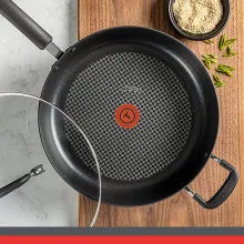 Ultimate Hard Anodized Nonstick Cookware Set 17 Piece Oven Safe 400F, Lid Safe 350F Pots and Pans, Dishwasher Safe Black