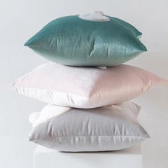 2Pcs Easter Rabbits Throw Pillow Cover 45x45cm Bunny Soft Cushion Case Plush Rabbit Embroidered Pillowcase for Sofa Home Decorat