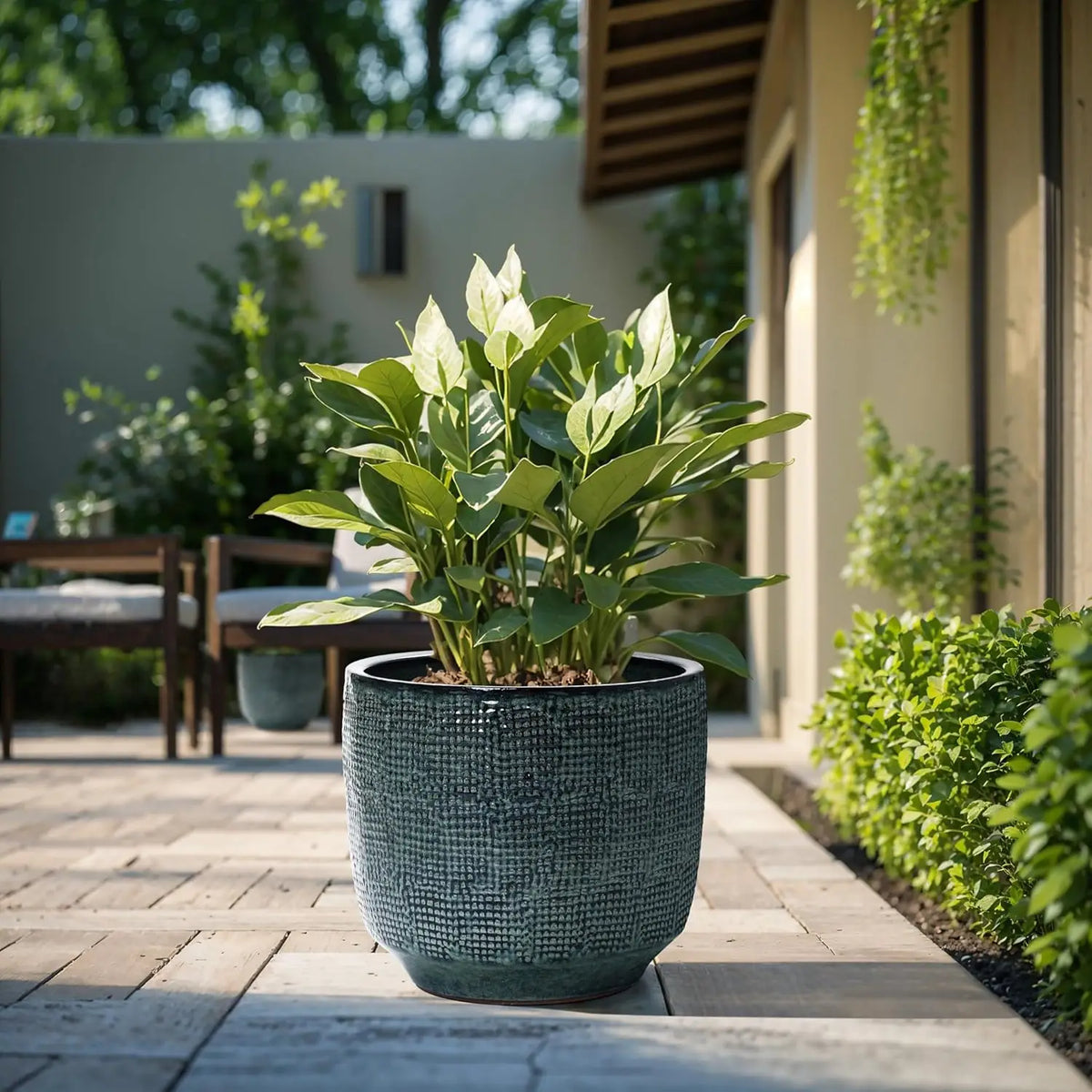 Ceramic Planters, Large Outdoor Indoor Plant Pots with Drainage Hole and Rubber Plug,