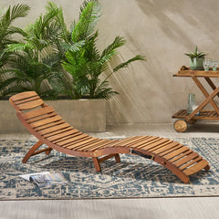 Foldable Outdoor Chaise Lounge Weather-Resistant Patio Chair with Slatted Design & Built-in Handle for Poolside/Backyard